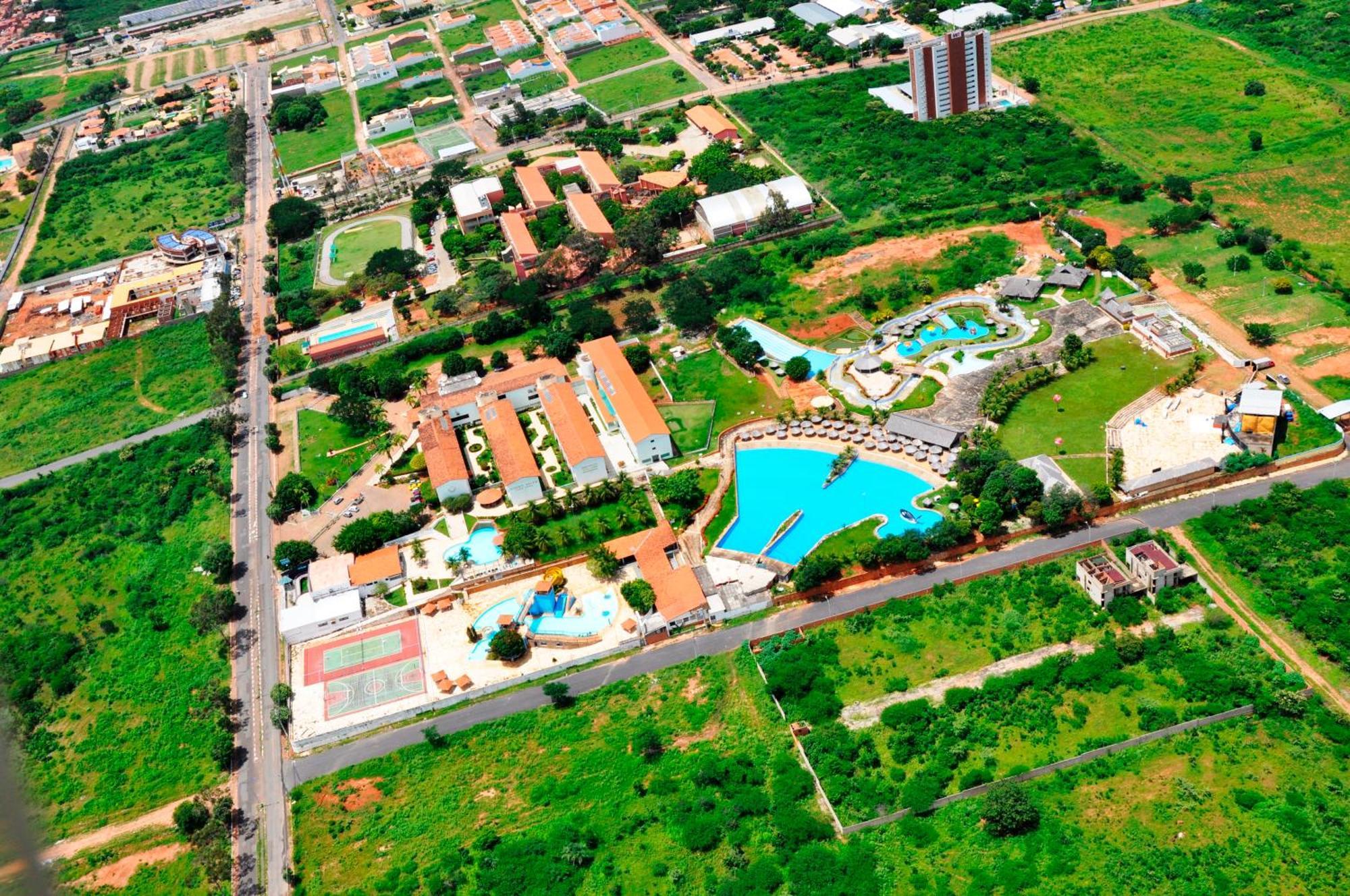Verdes Vales Lazer Hotel Juazeiro do Norte Exterior photo